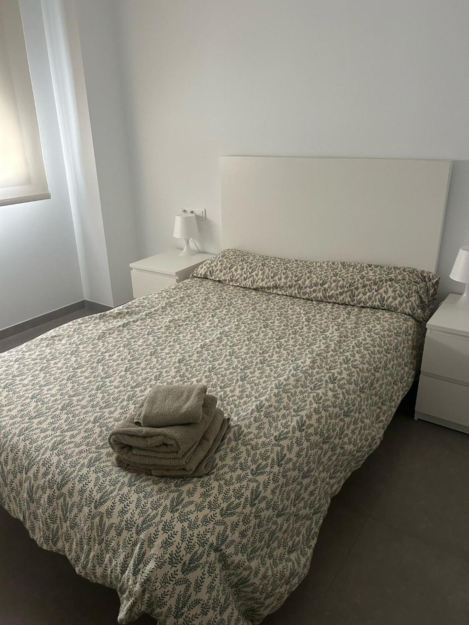 Apartamentos Corteingles Castellon By Tucasanlaplaya Castellón de la Plana Exteriör bild